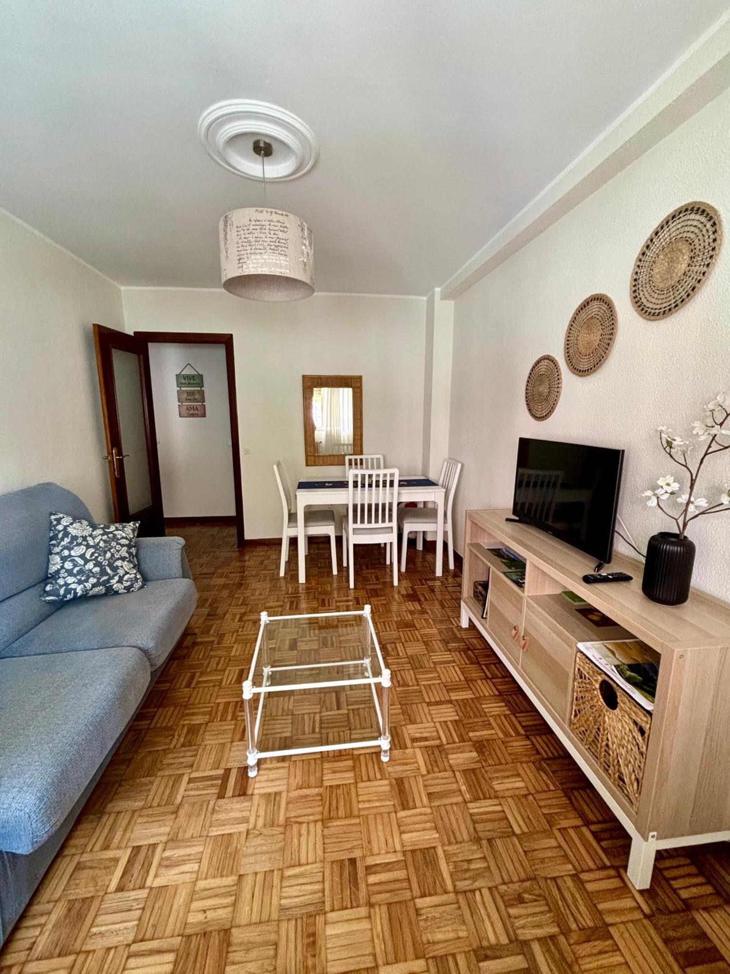 Piso En El Precioso Pueblo De Colunga Apartman Kültér fotó